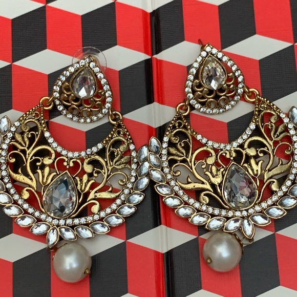 Erring - Picture 2 of 16